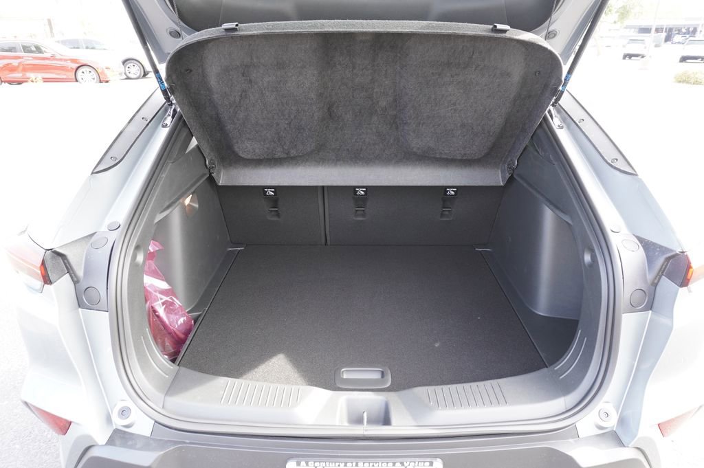 New 2026 Buick Envista Sport Touring w/ Convenience I Package FWD image 9