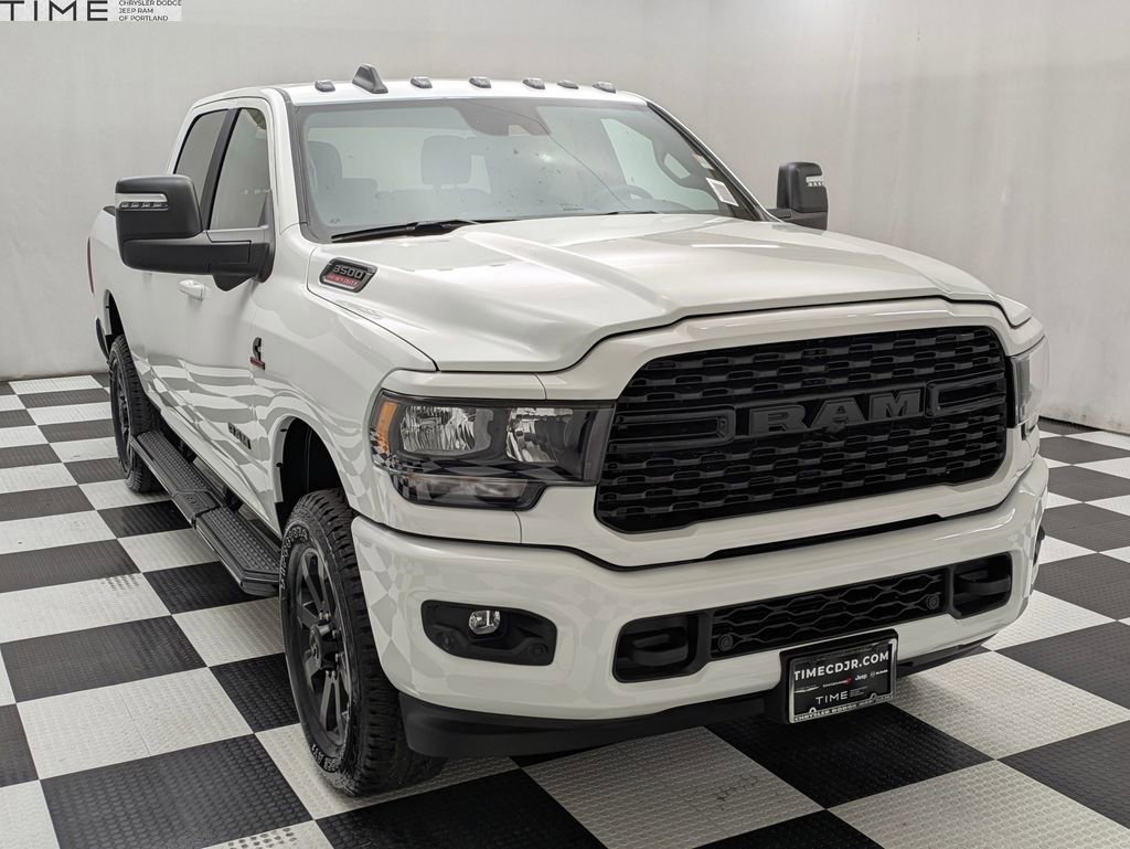 New 2024 RAM 3500 Big Horn w/ Night Edition