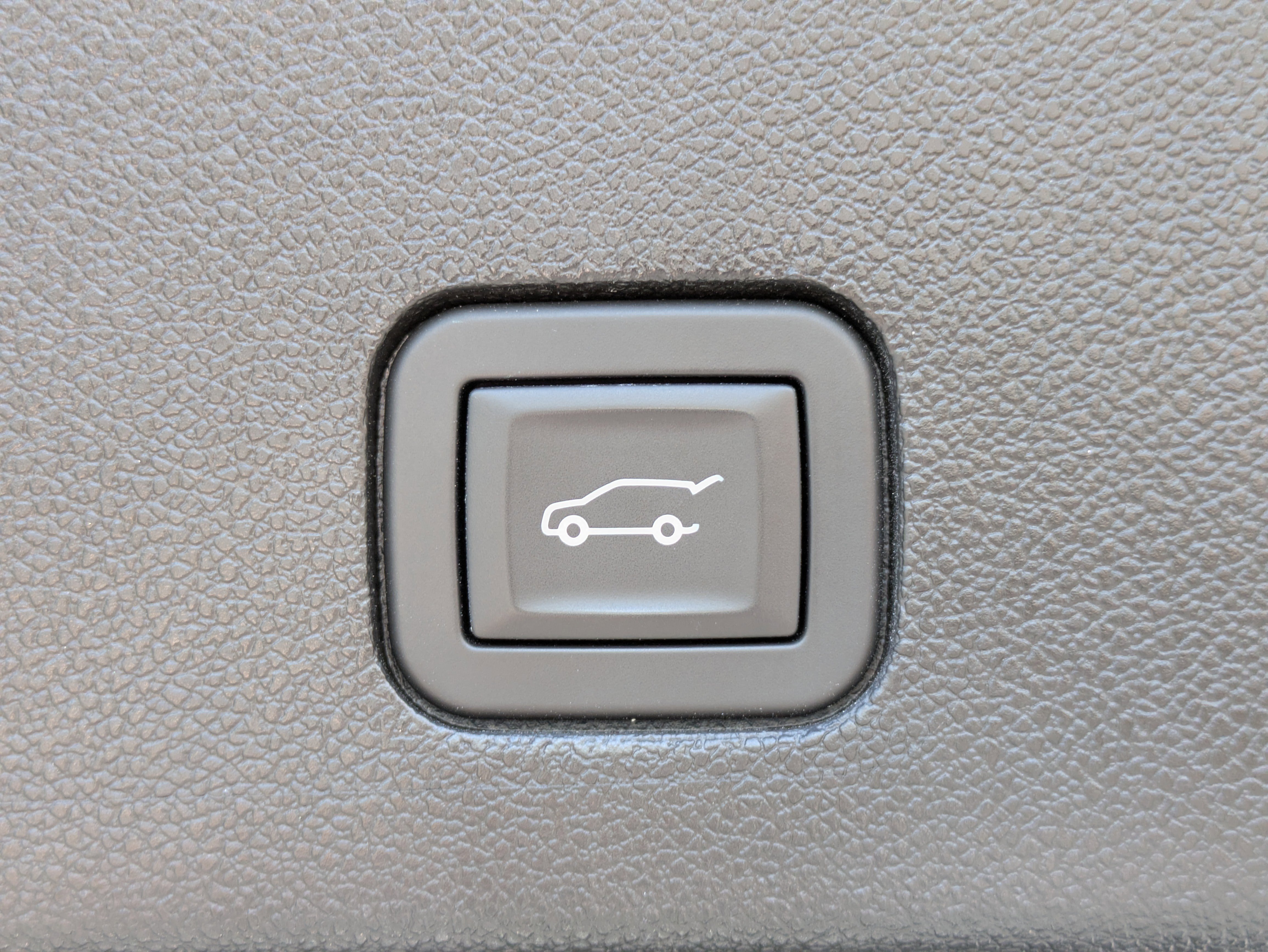 Certified 2025 Cadillac XT6 Sport w/ LPO, Floor Liner Package image 12