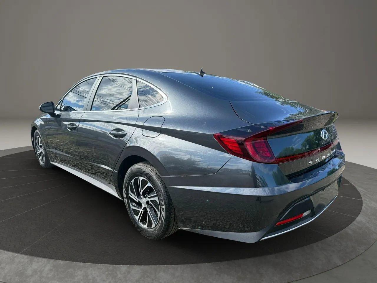 Used 2021 Hyundai Sonata Blue FWD image 7