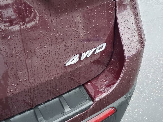 Used 2022 Ford Explorer XLT image 32