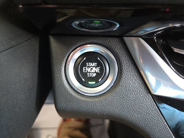 Used 2024 Buick Envista Sport Touring w/ Convenience I Package FWD image 10