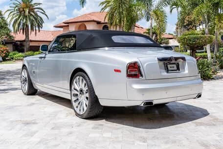 Used 2014 Rolls-Royce Phantom Drophead Coupe image 9