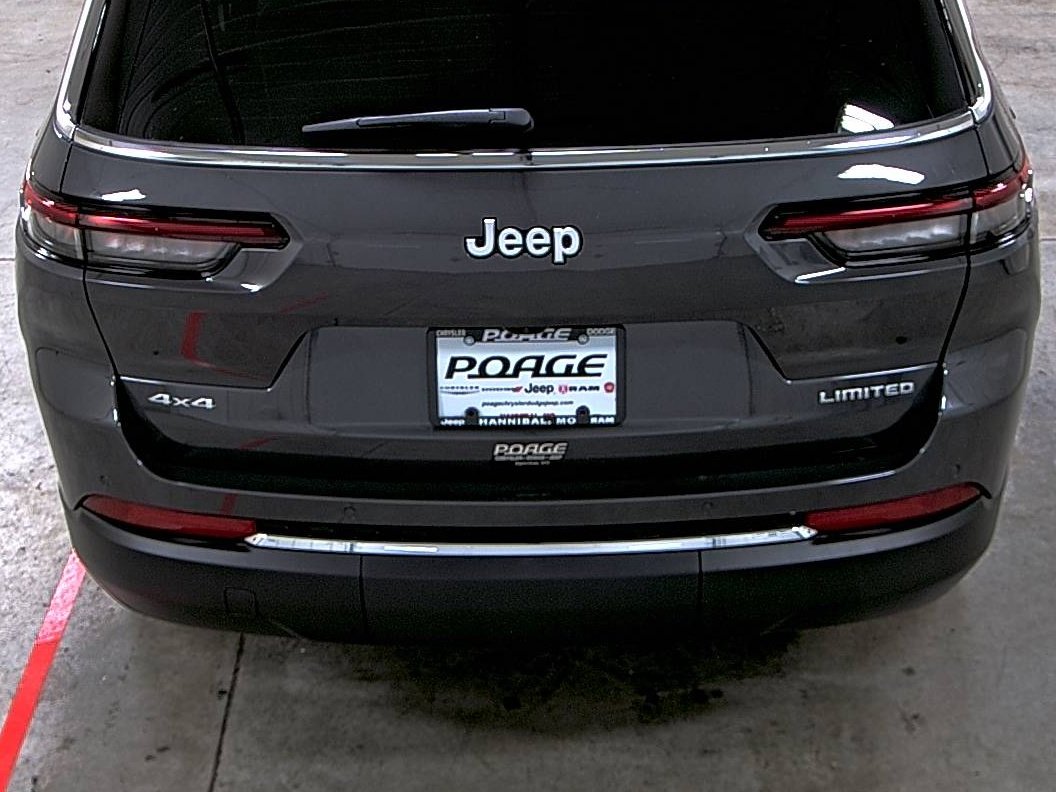 New 2025 Jeep Grand Cherokee L Limited w/ Luxury Tech Group II image 11