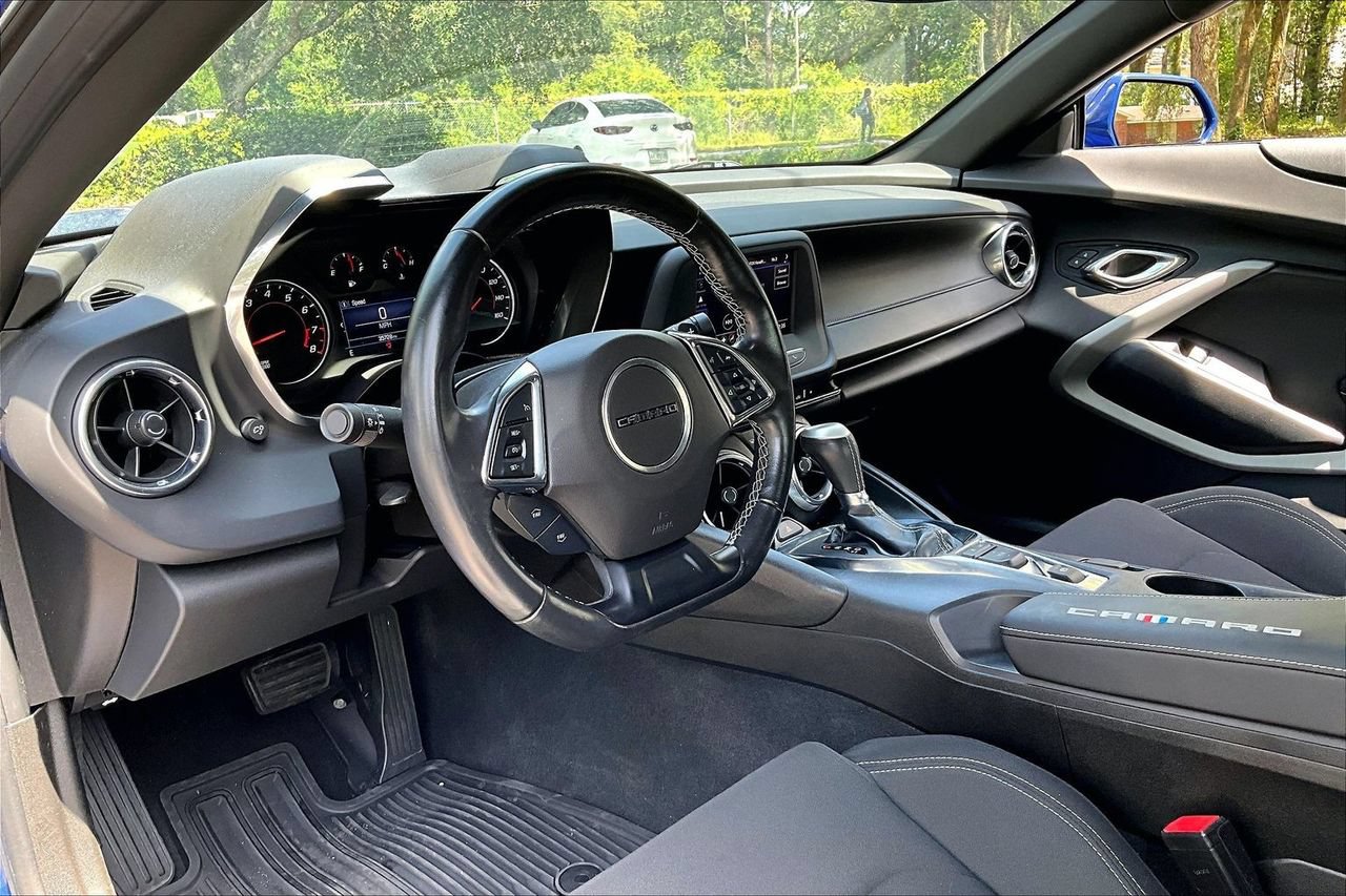Used 2023 Chevrolet Camaro LT RWD image 13
