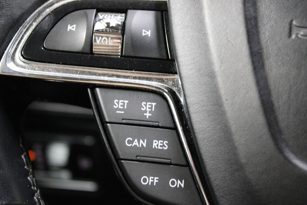 Used 2022 Lincoln Nautilus Reserve FWD image 24