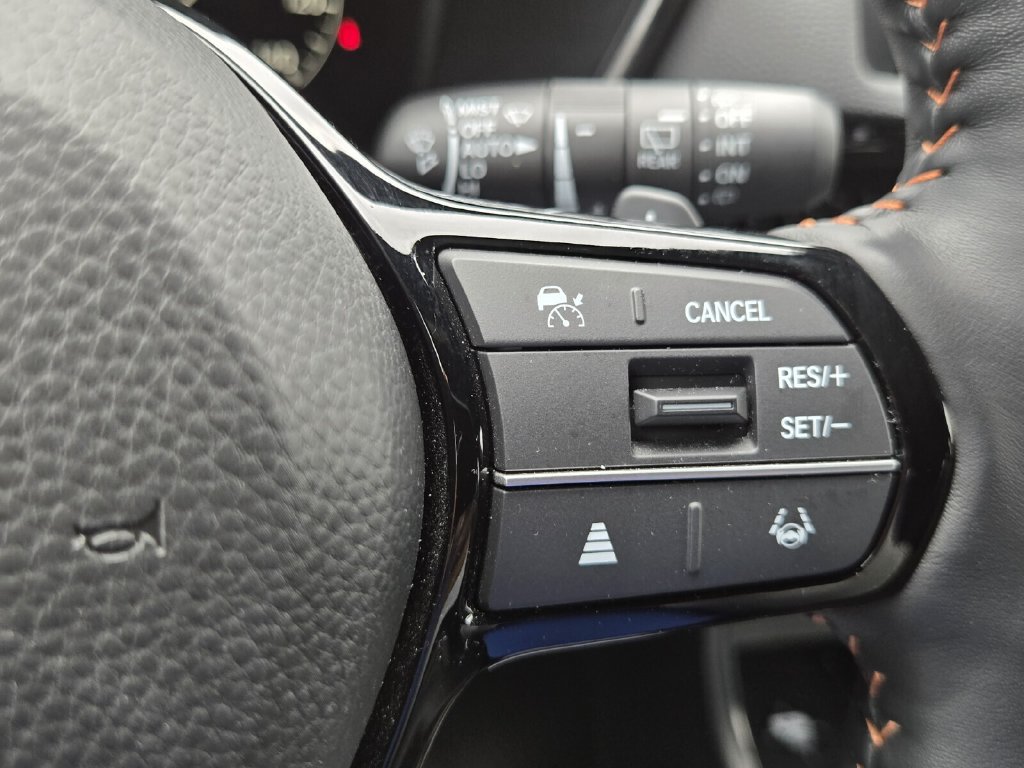 Certified 2025 Honda CR-V Sport Touring image 26