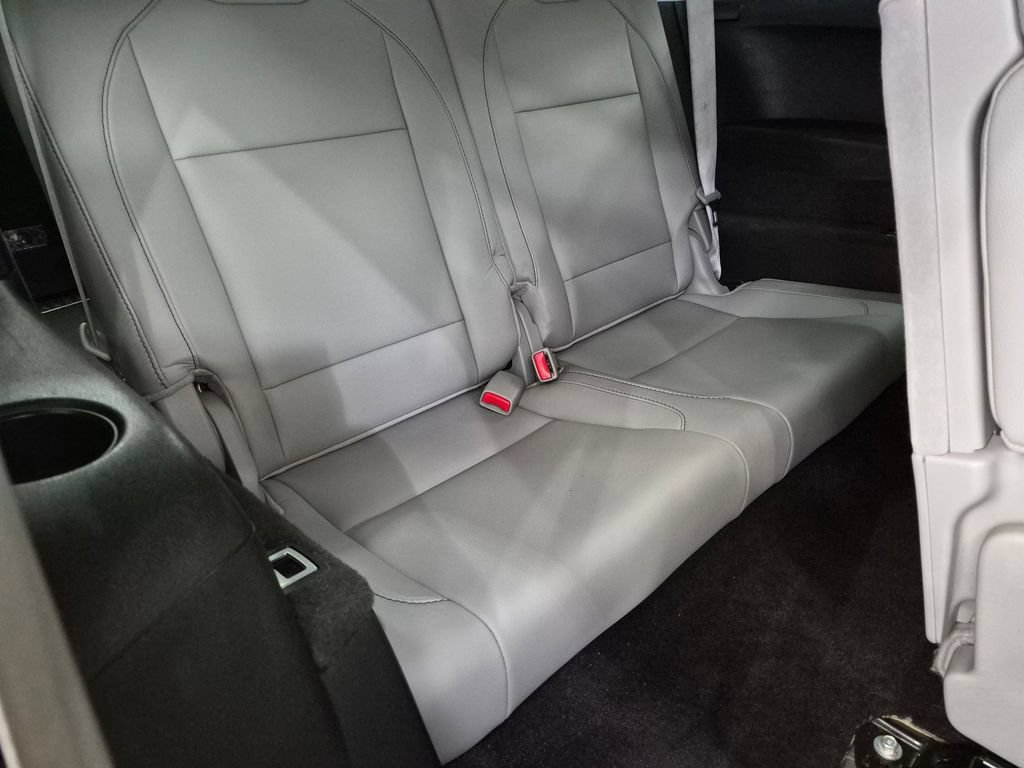 Used 2019 Acura MDX w/ Technology Package AWD/4WD image 35