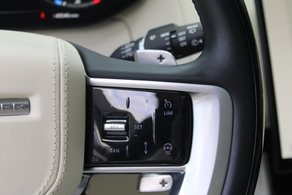 Used 2023 Land Rover Range Rover SE image 19