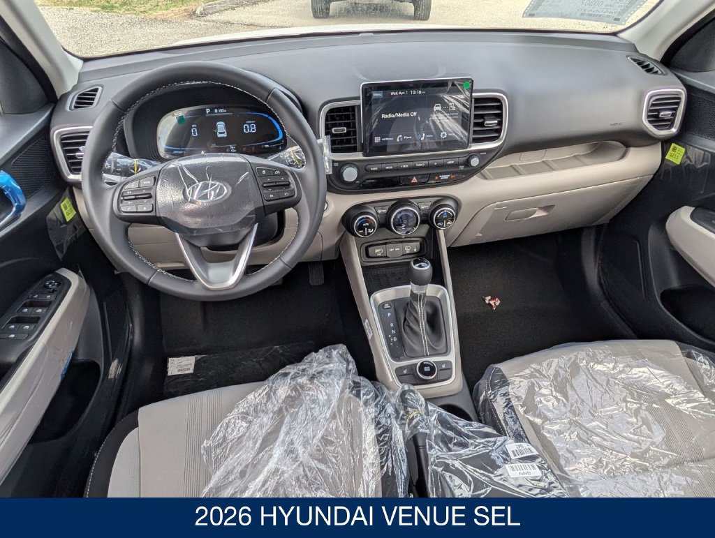New 2026 Hyundai Venue SEL FWD image 18