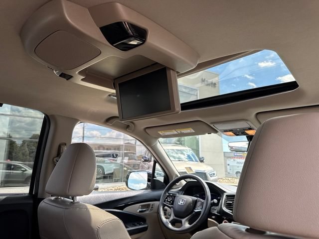 Used 2022 Honda Pilot Touring image 25