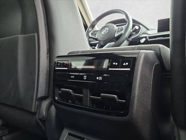 Used 2024 Acura MDX SH-AWD image 17