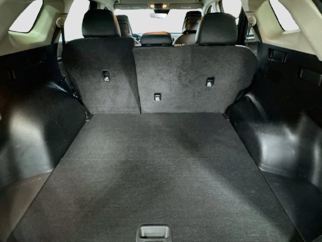 Certified 2025 Kia Sportage EX AWD/4WD image 26