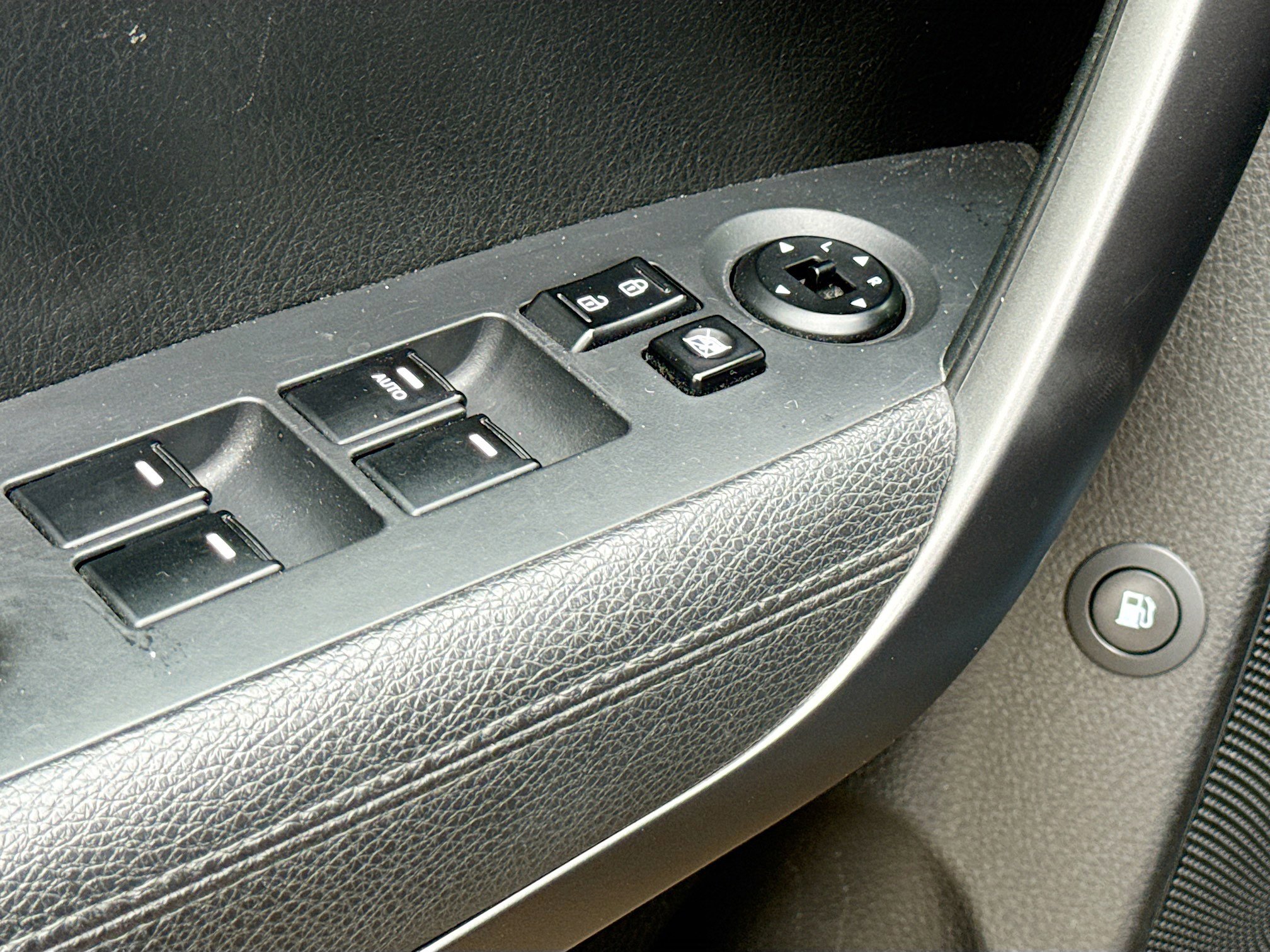 Used 2014 Kia Sorento LX AWD/4WD image 8
