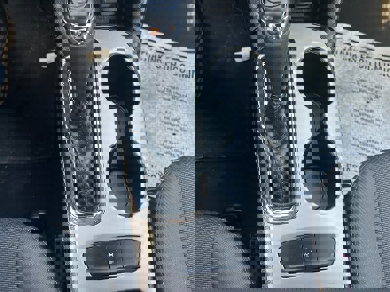 Used 2018 Chevrolet Cruze LS image 16