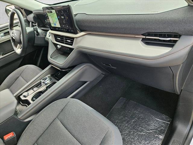Used 2025 Ford Explorer Active image 21