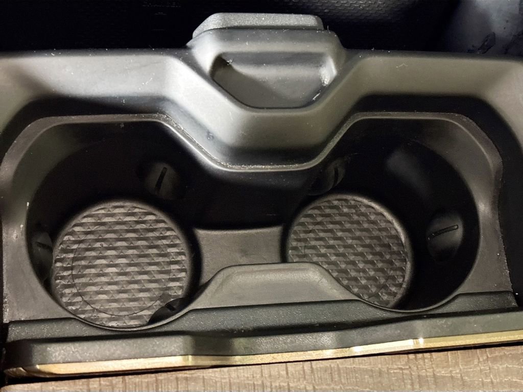 Used 2024 RAM 3500 Limited w/ Safety Group image 15