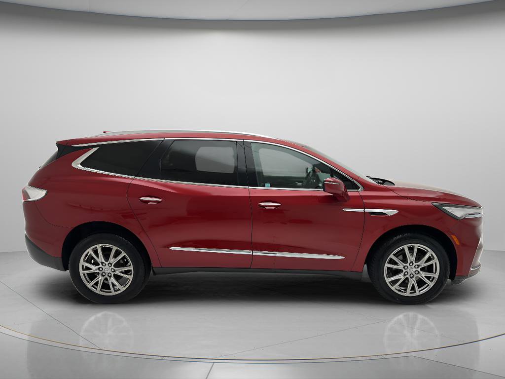Used 2023 Buick Enclave Essence w/ Experience Buick Package AWD/4WD image 3