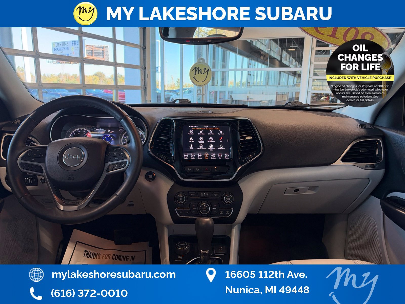 Used 2019 Jeep Cherokee Limited w/ Luxury Group AWD/4WD image 18