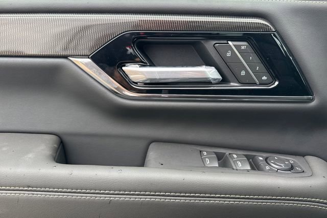 New 2026 GMC Yukon Elevation image 11