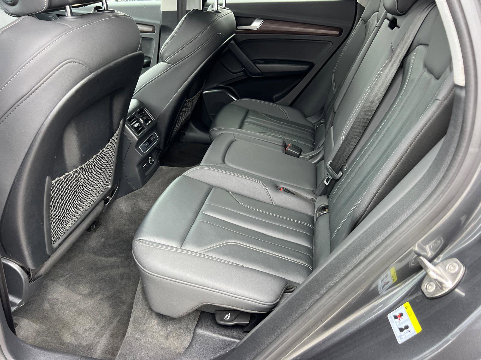 Used 2022 Audi Q5 e Premium AWD/4WD image 21