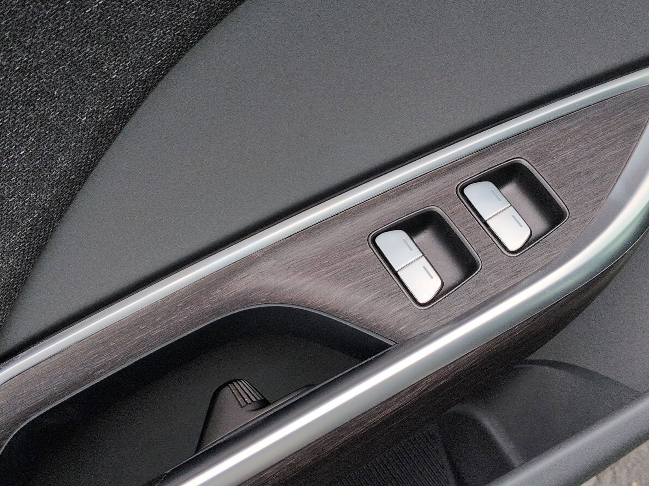 Used 2024 Lucid Air Pure image 15