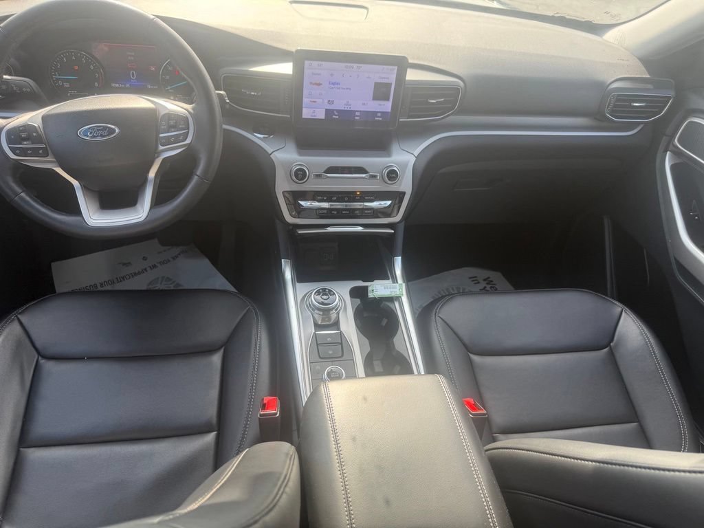 Used 2024 Ford Explorer XLT w/ Equipment Group 202A AWD/4WD image 41