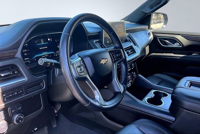 Used 2022 Chevrolet Suburban LT image 17