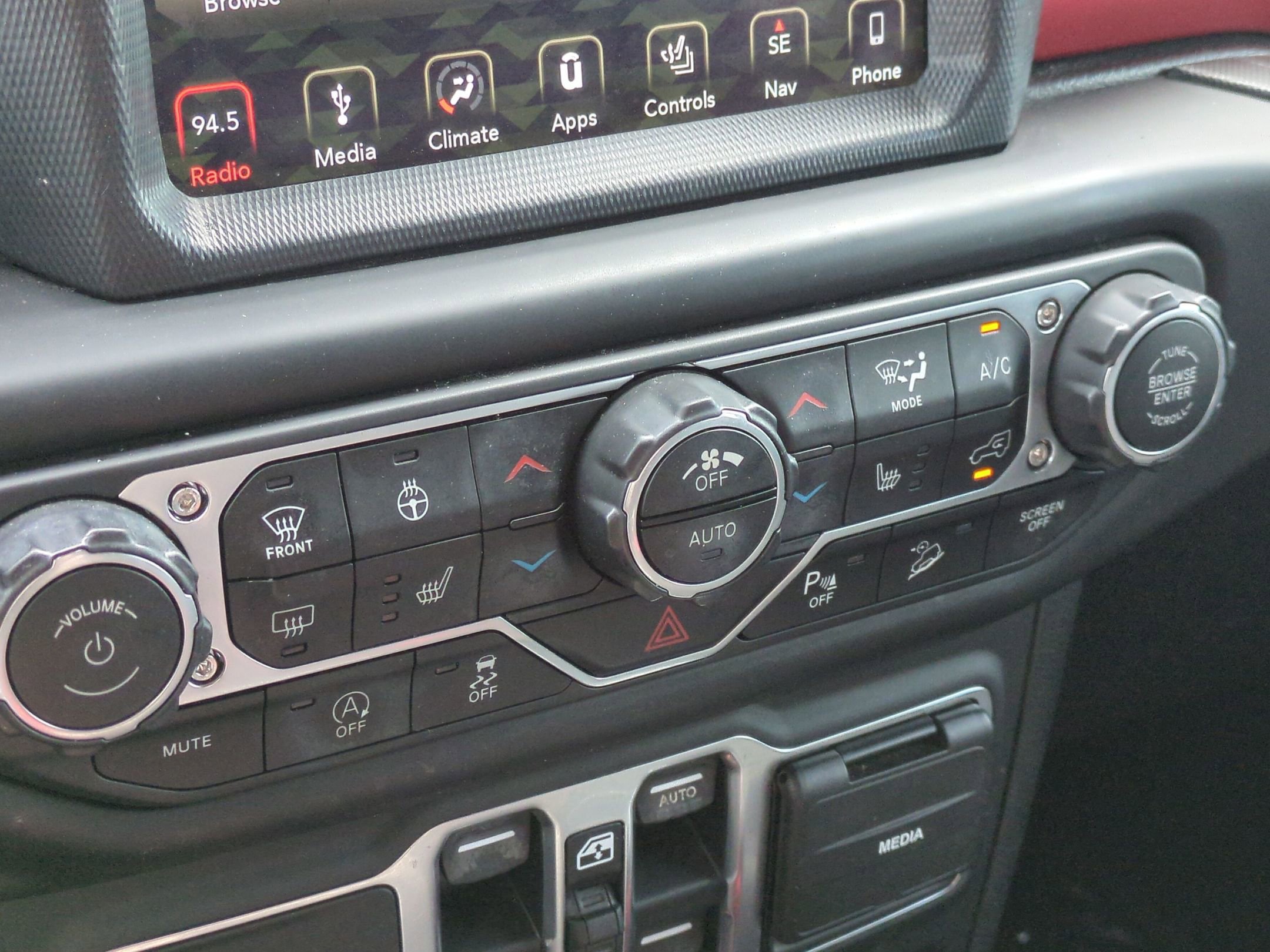 Used 2019 Jeep Wrangler Unlimited Rubicon w/ Dual Top Group image 26