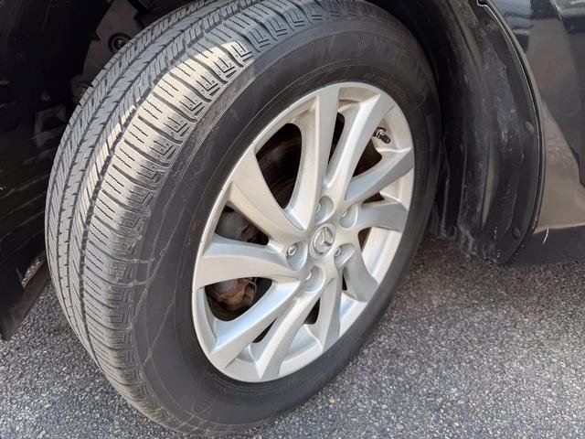 Used 2012 MAZDA MAZDA3 i Touring FWD image 7