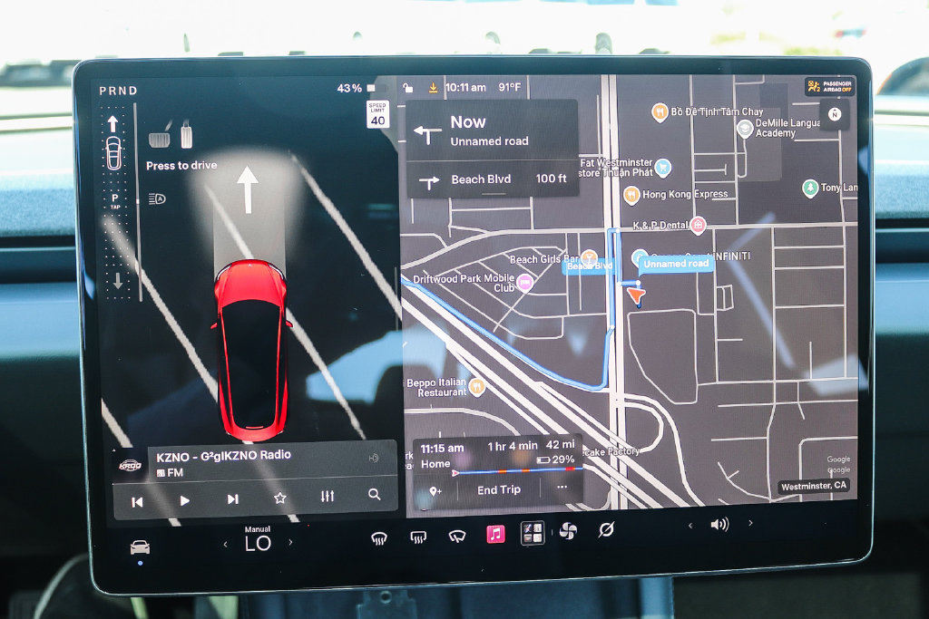 Used 2025 Tesla Model 3 Long Range RWD image 22