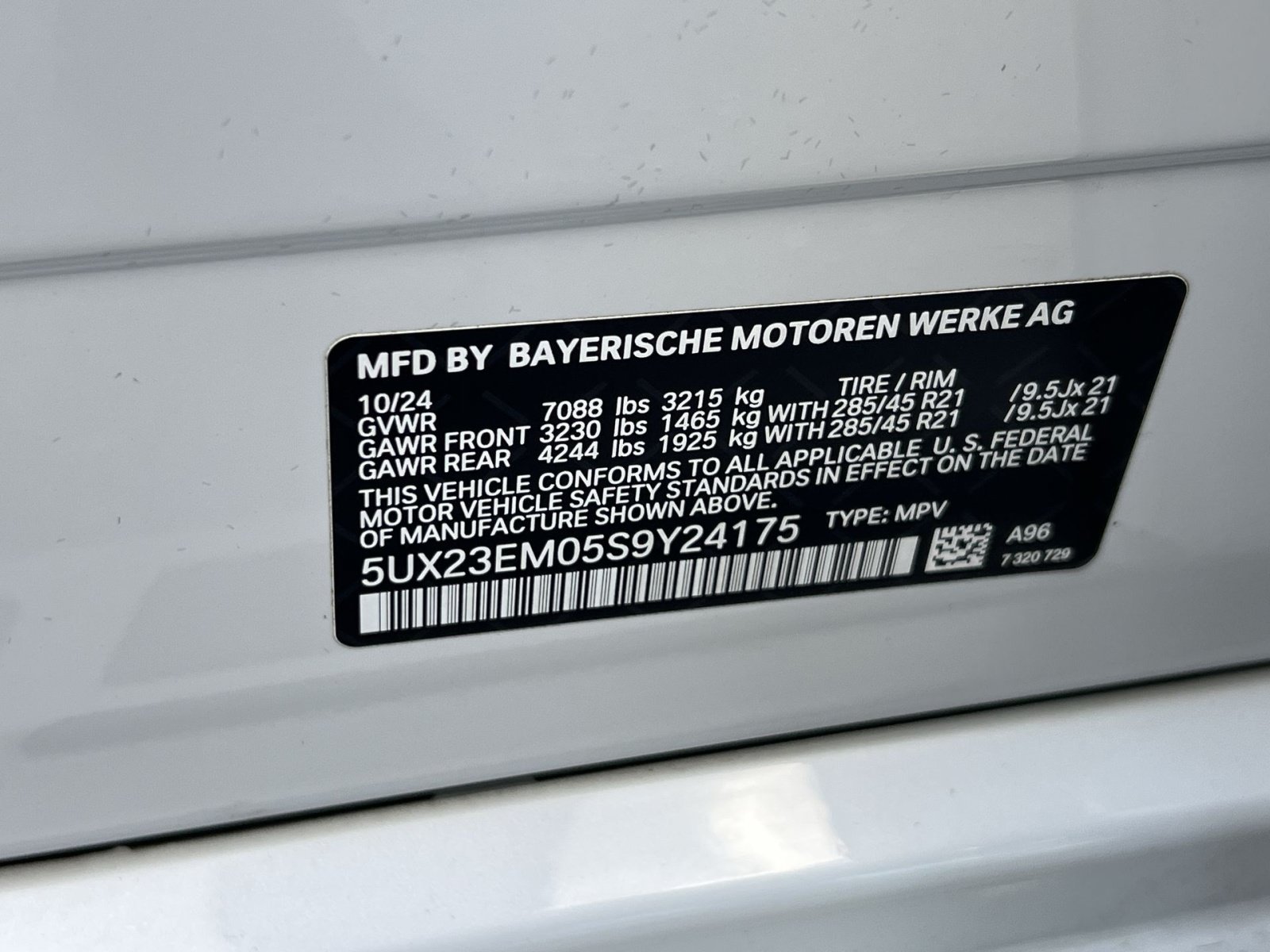 Used 2025 BMW X7 xDrive40i AWD/4WD image 44