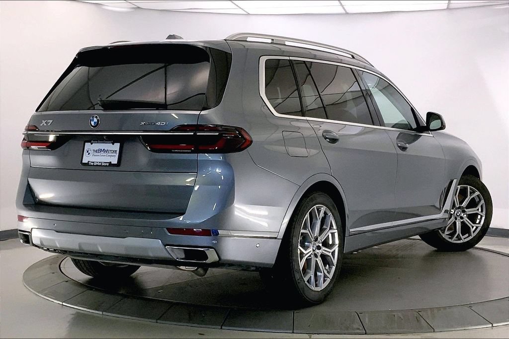 Certified 2026 BMW X7 xDrive40i AWD/4WD image 12