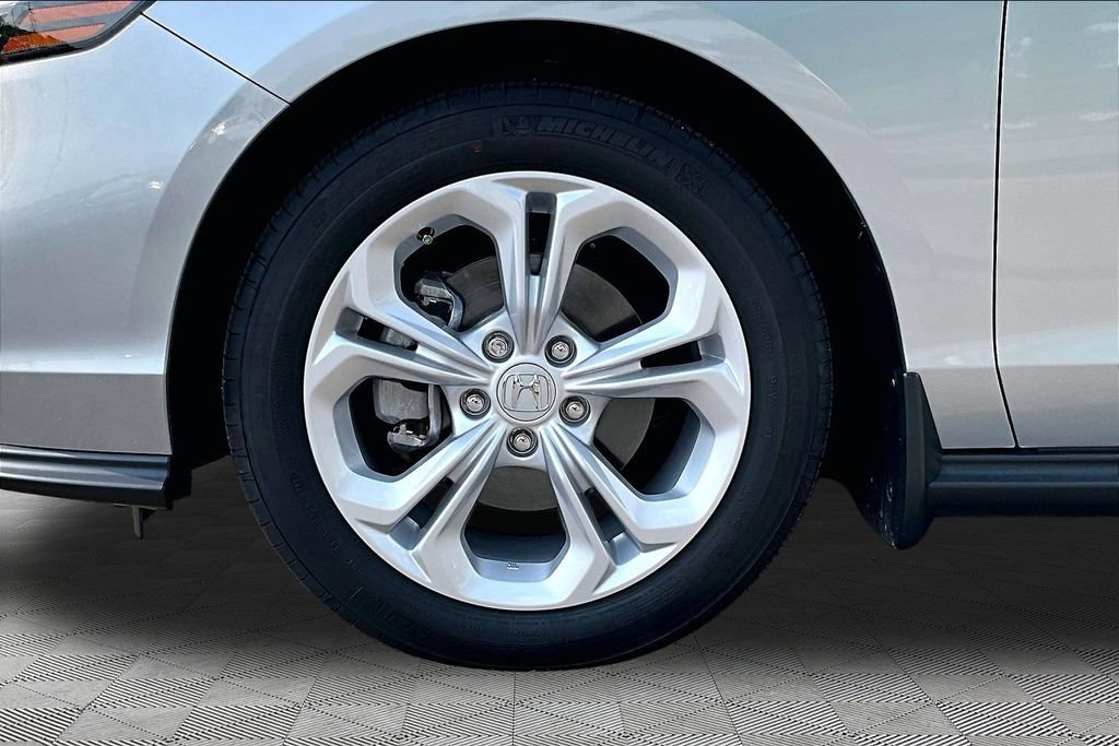 Used 2025 Honda Accord LX image 23
