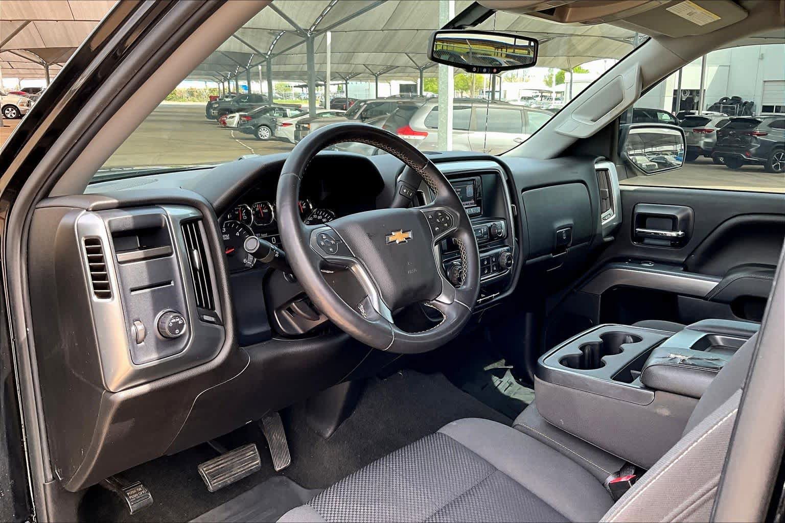 Used 2014 Chevrolet Silverado 1500 LT w/ Chrome Essentials Package RWD image 16