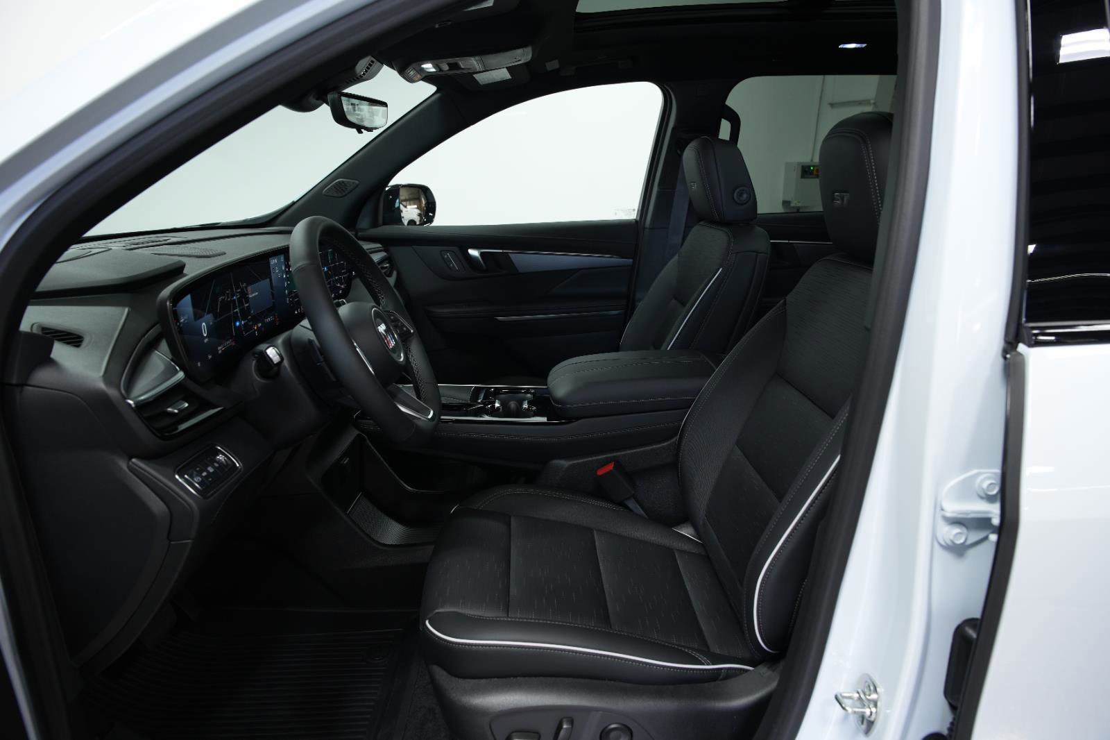 New 2026 Buick Enclave Sport Touring w/ Power Package image 30