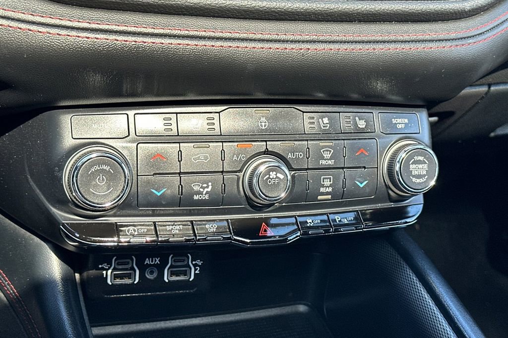 Used 2024 Dodge Durango GT AWD/4WD image 22