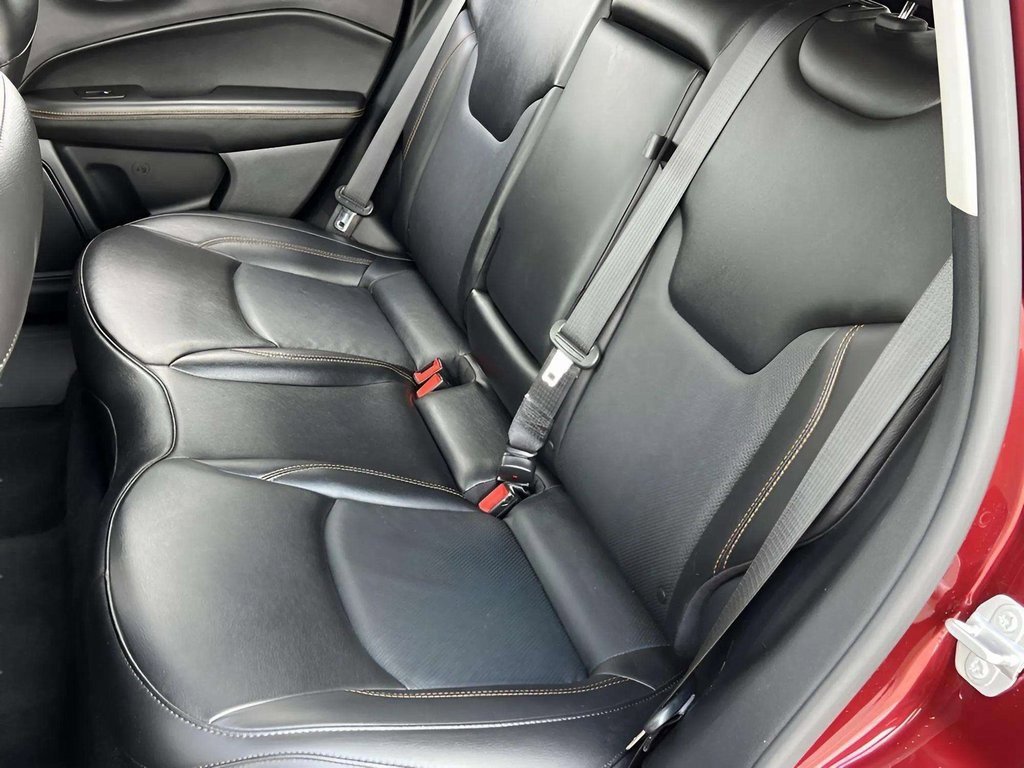 Used 2021 Jeep Compass Limited image 18