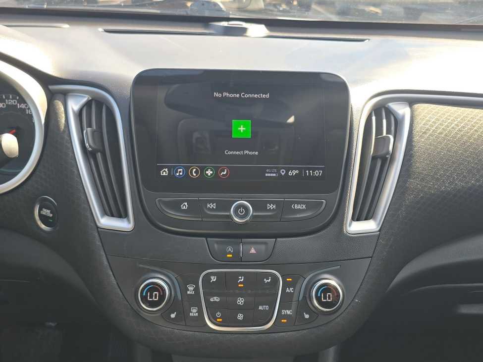 Used 2024 Chevrolet Malibu LT w/ Sport Edition image 12