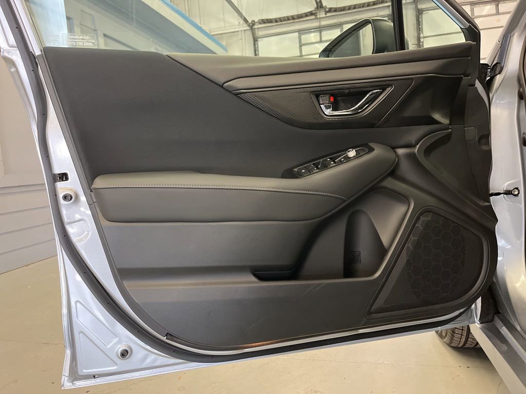 Used 2025 Subaru Legacy Premium image 9