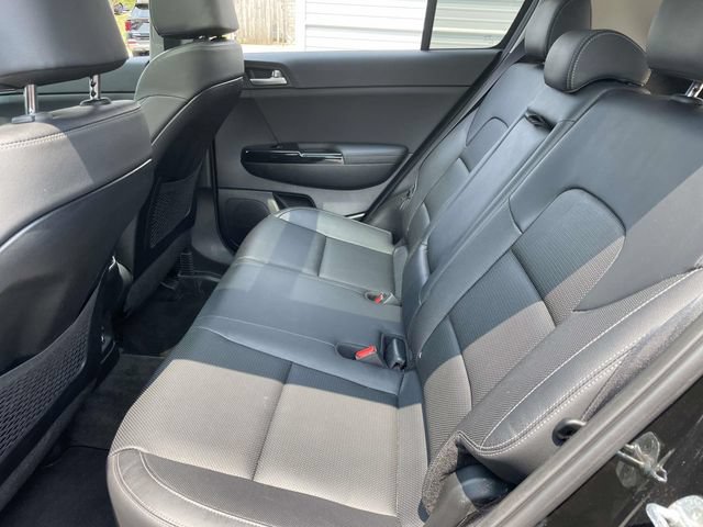 Used 2022 Kia Sportage EX w/ EX Technology Package AWD/4WD image 16