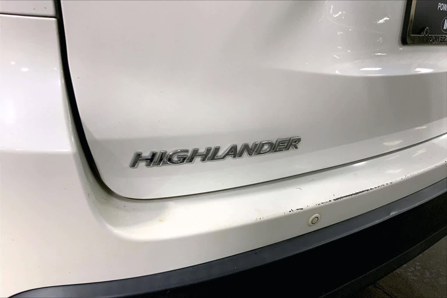 Used 2015 Toyota Highlander Limited Platinum AWD/4WD image 10