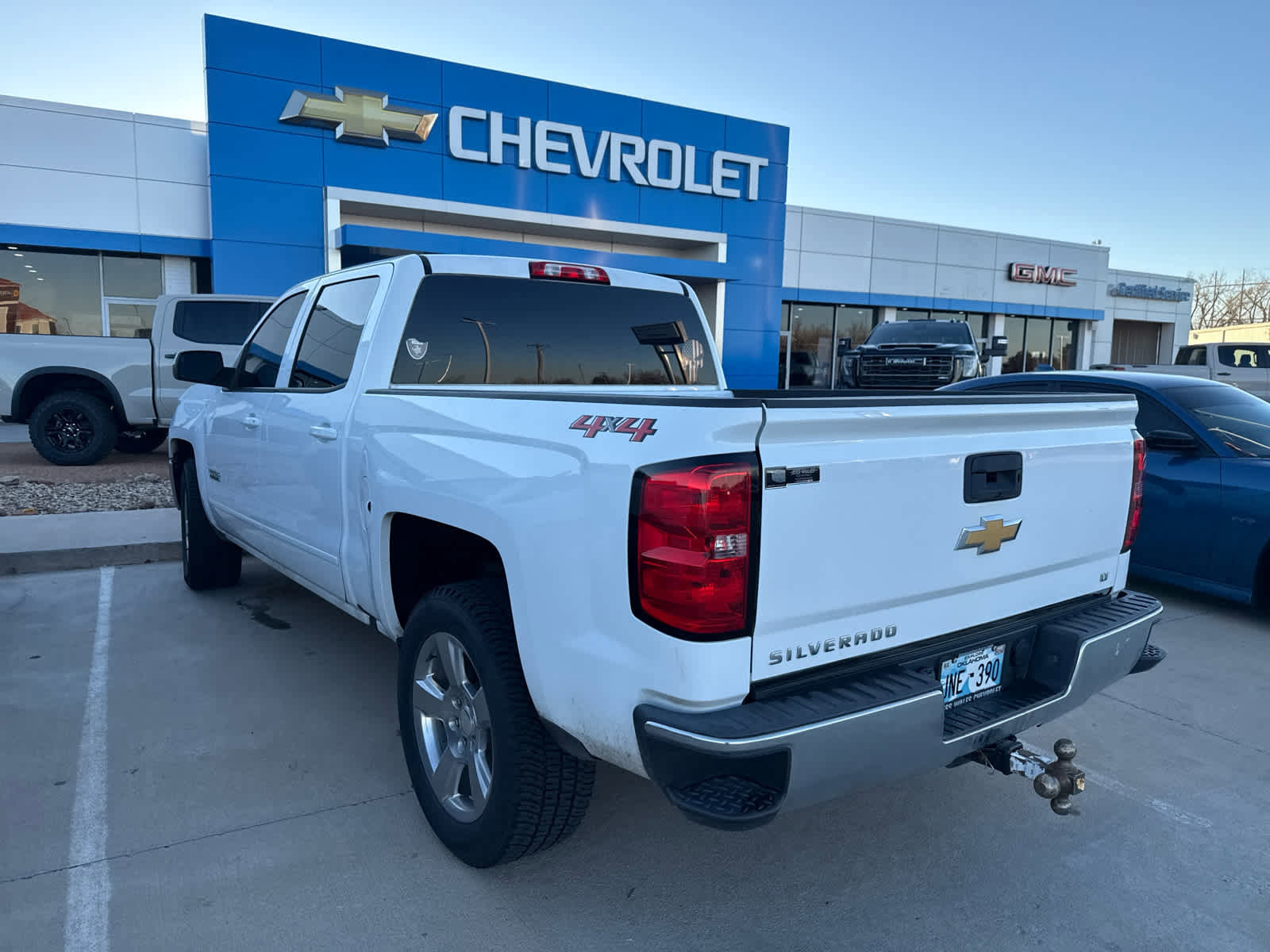 Used 2018 Chevrolet Silverado 1500 LT w/ Texas Edition image 4