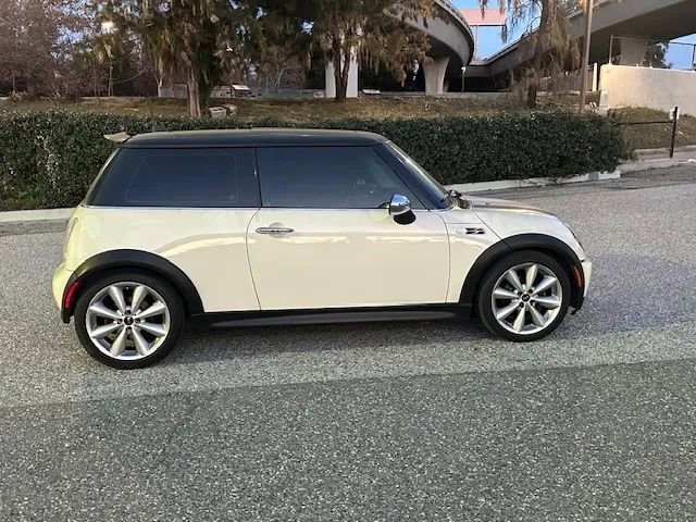 Used 2005 MINI Cooper S image 4