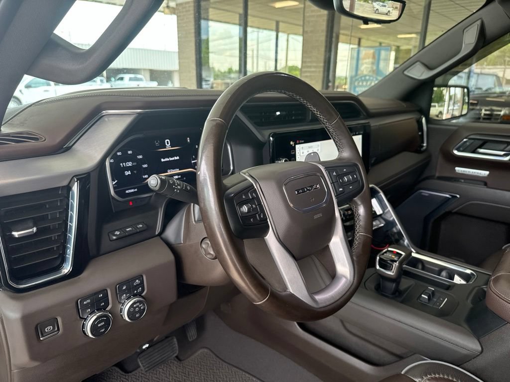 Used 2024 GMC Sierra 1500 Denali w/ Denali Reserve Package AWD/4WD image 10