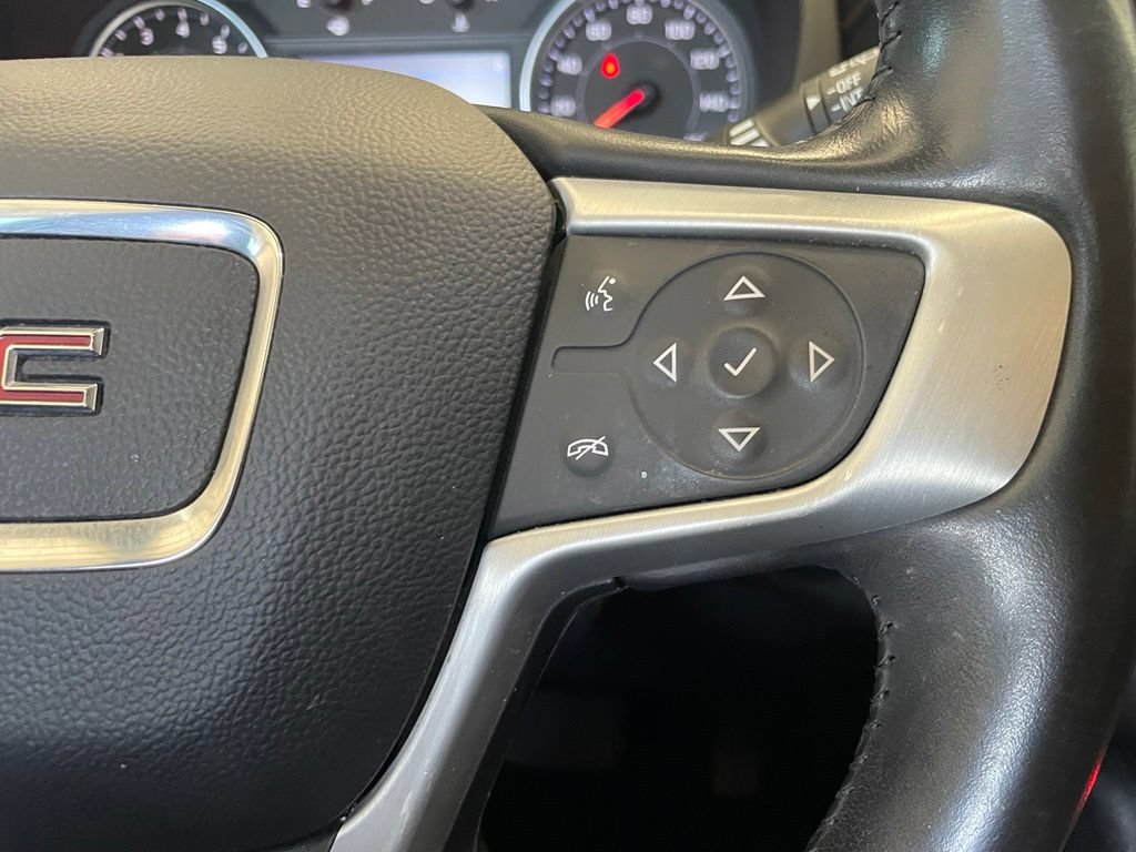 Used 2021 GMC Terrain SLT w/ Infotainment Package II FWD image 14