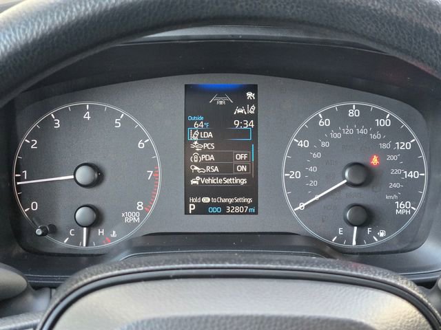 Used 2024 Toyota Corolla LE FWD image 27