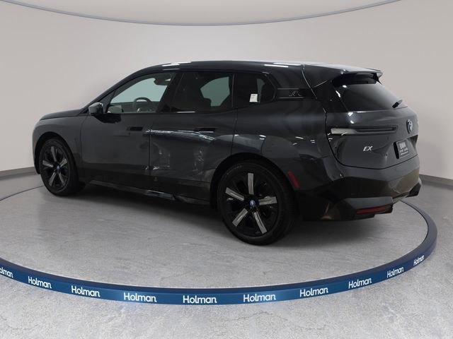 Certified 2025 BMW iX xDrive50 AWD/4WD image 7