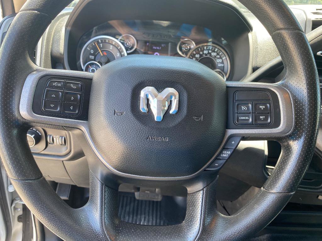 Used 2020 RAM 5500 Tradesman w/ Chrome Appearance Group AWD/4WD image 44