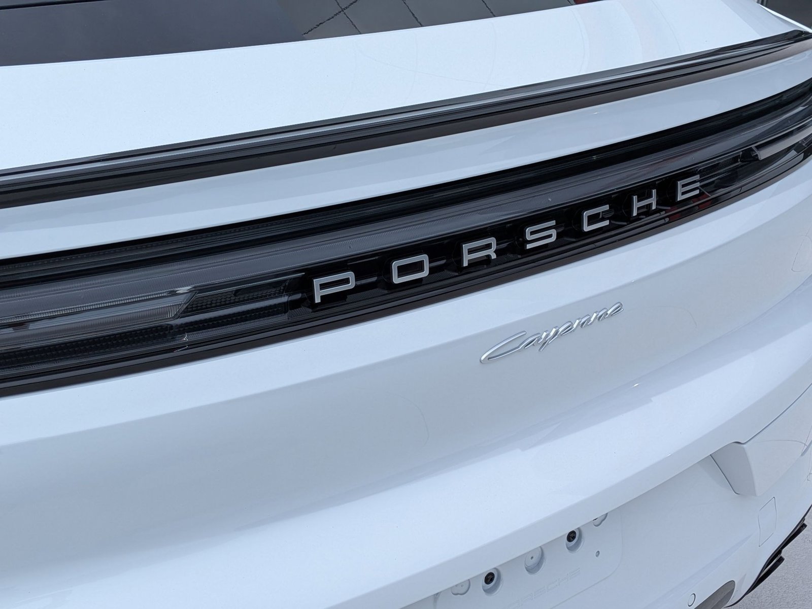 New 2026 Porsche Cayenne Coupe AWD/4WD image 13